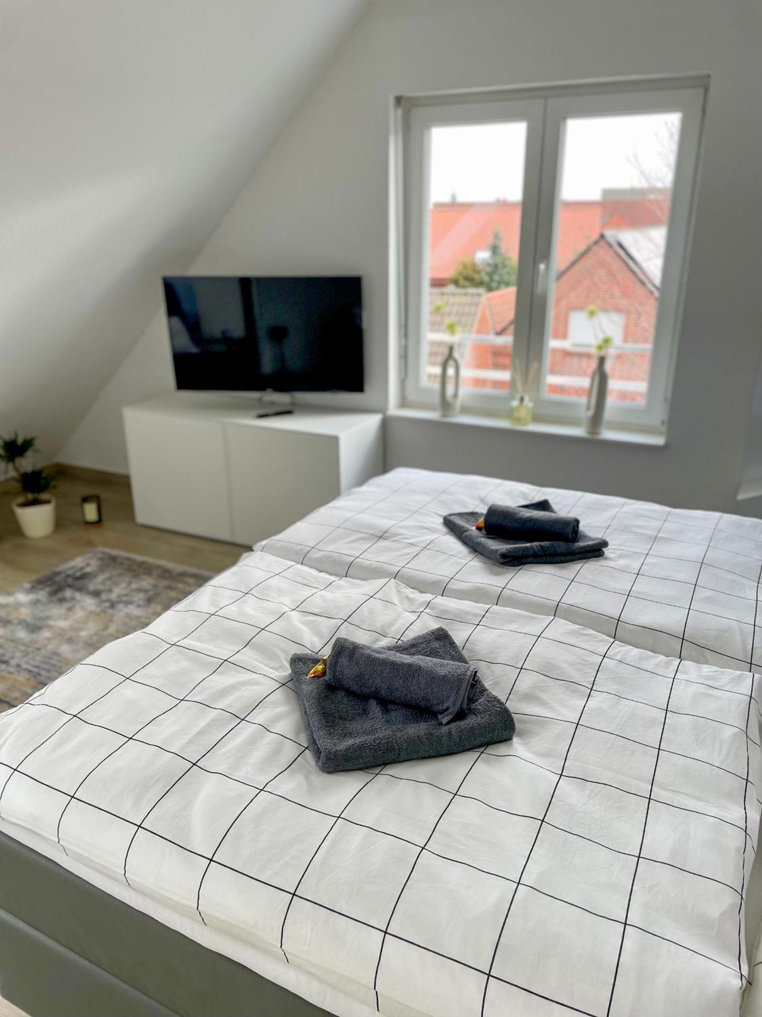 Ahaus: Stadtoase Mit Terrasse & Privater Garage Esterno foto